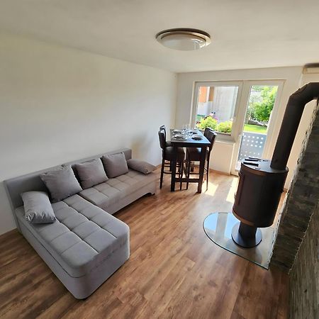 Appartement Charming Bella Hideout - Adults Only à Jesenice Extérieur photo